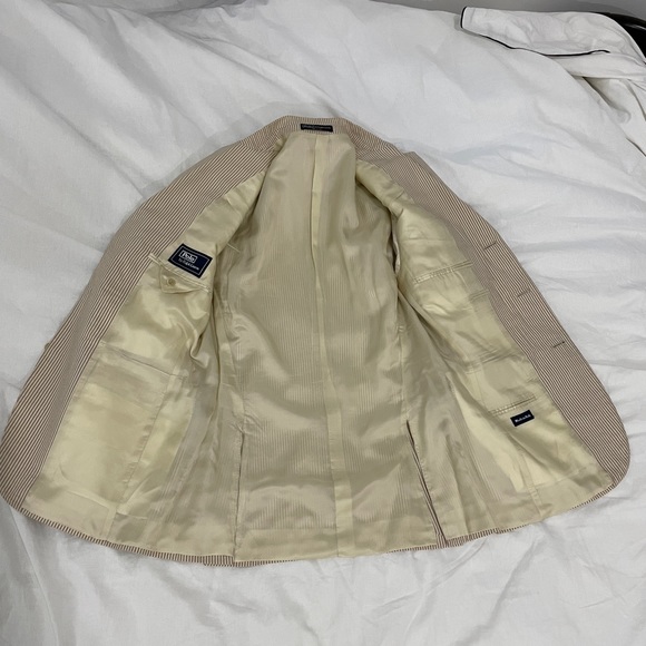Vintage POLO by Ralph Lauren Tan Seersucker 2-Pc Suit Size 38R. Made in Italy. - Picture 8 of 14
